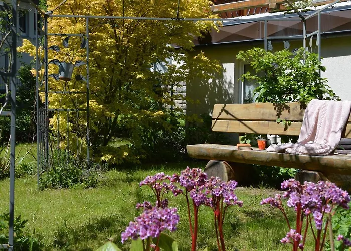 Linde Am Blessberg 度假居 Schirnrod